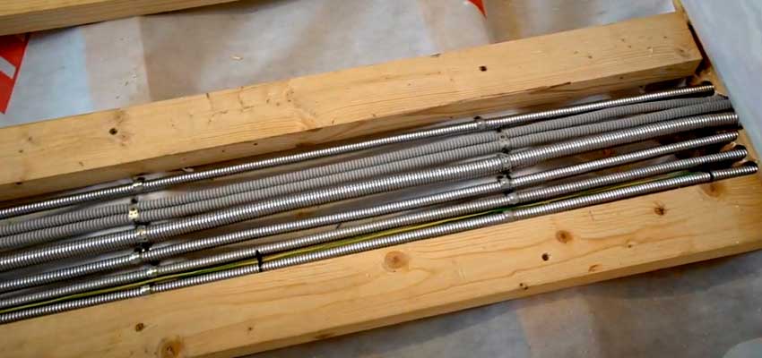 Электропроводка в лотке